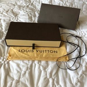 #5 Louis Vuitton Box & Dust Bag